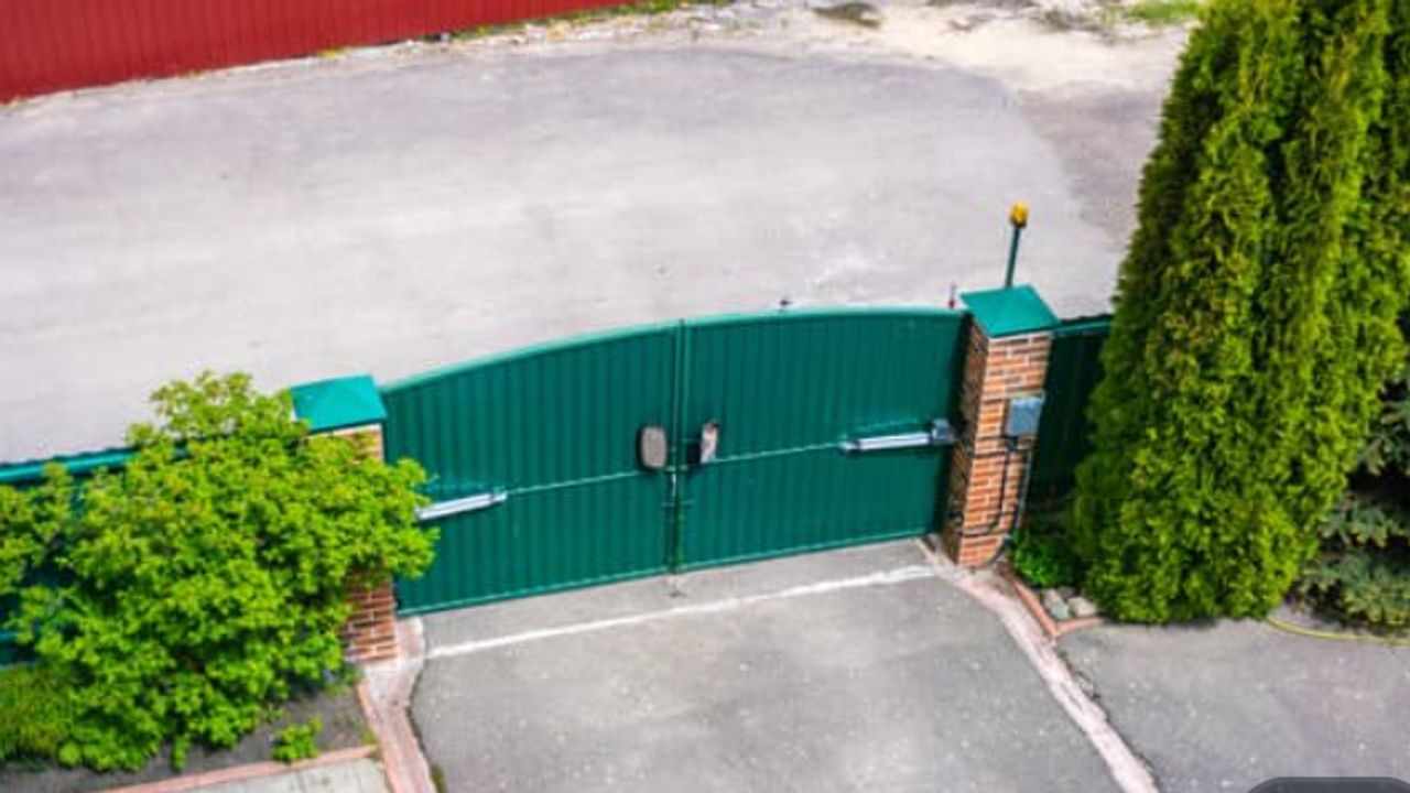 CAN ELECTRIC GATES BE FORCED OPEN